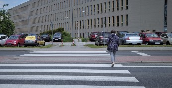 Pierwszeństwo pieszych od 1 czerwca. Poradnik jak przetrwać na...