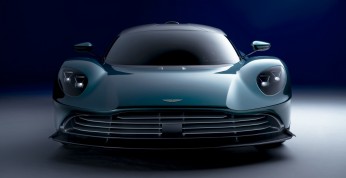 Aston Martin Valhalla oficjalnie. Większy silnik za niższą cenę