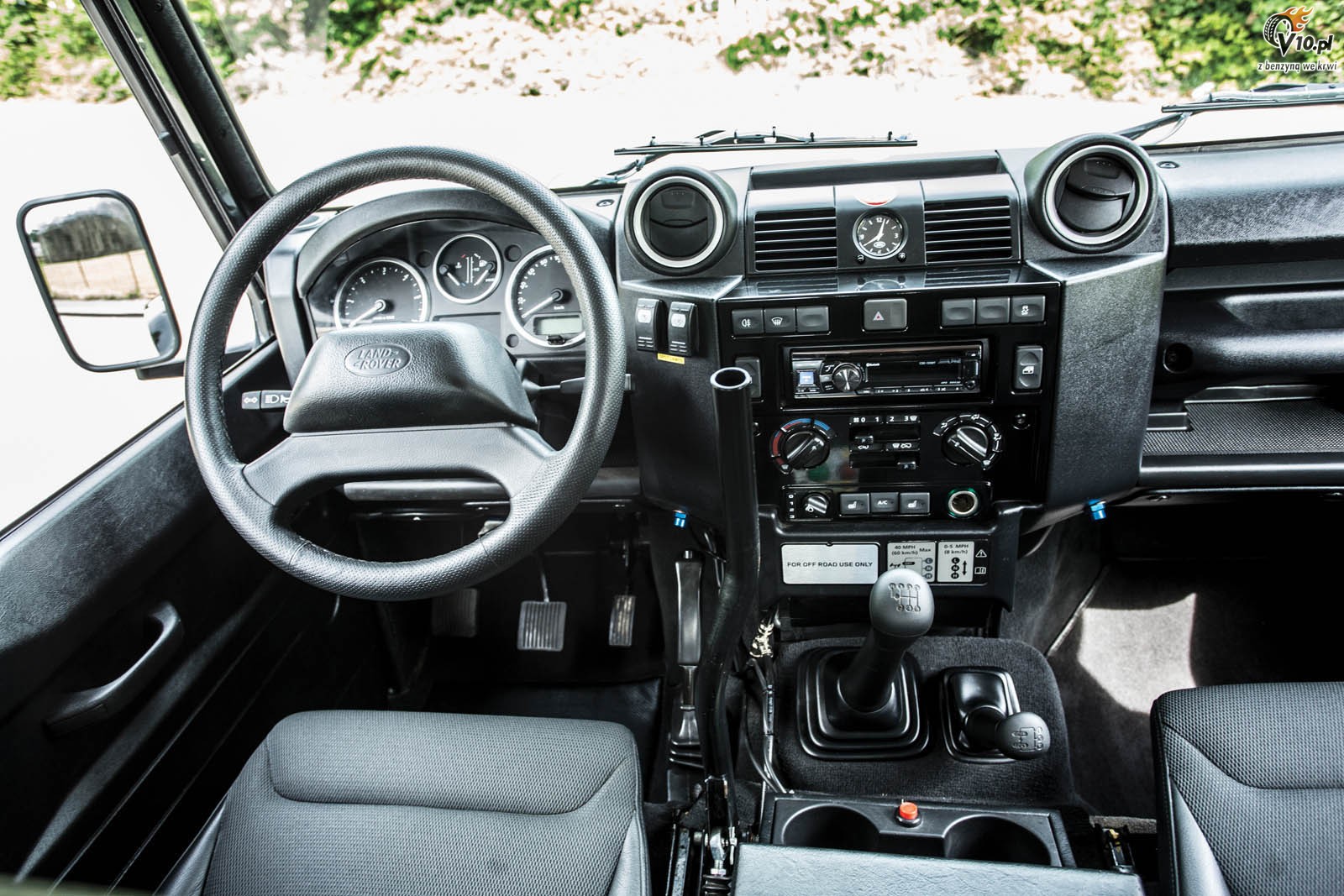 Land Rover Defender