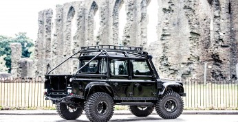 Land Rover Defender - egzemplarz z filmu Spectre na sprzedaż