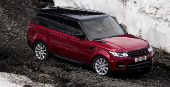 Ben Collins i Range Rover Sport na trasie downhillowej