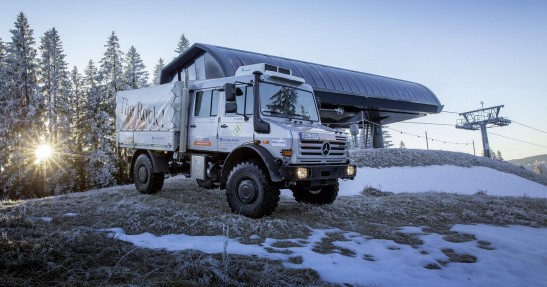 Mercedes Unimog U 4000