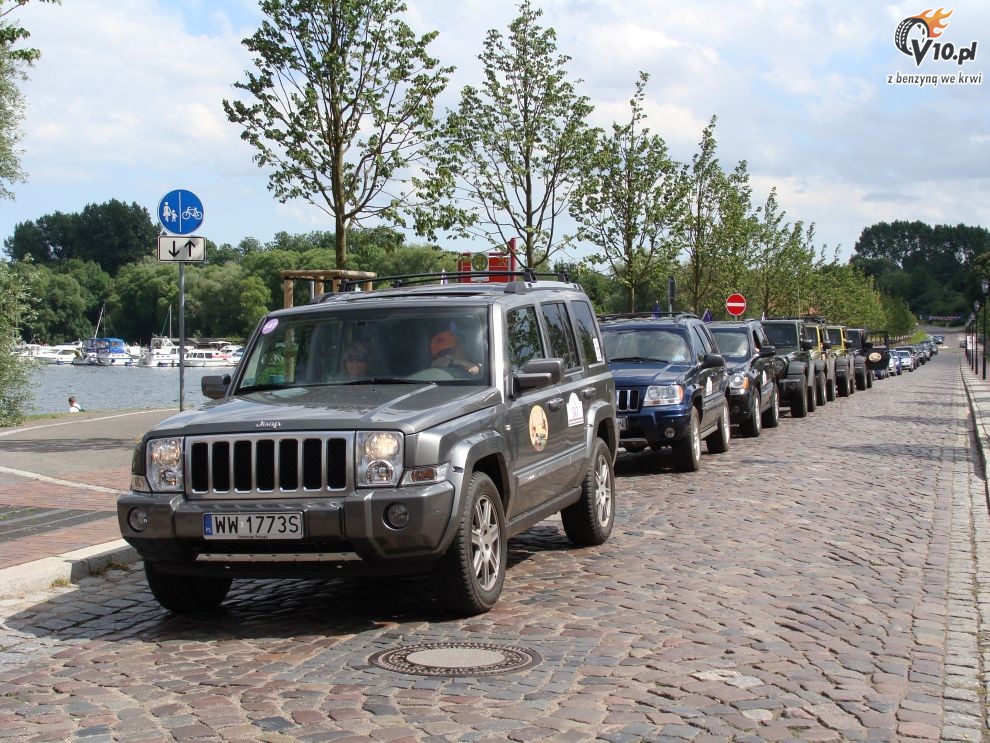 Euro camp jeep