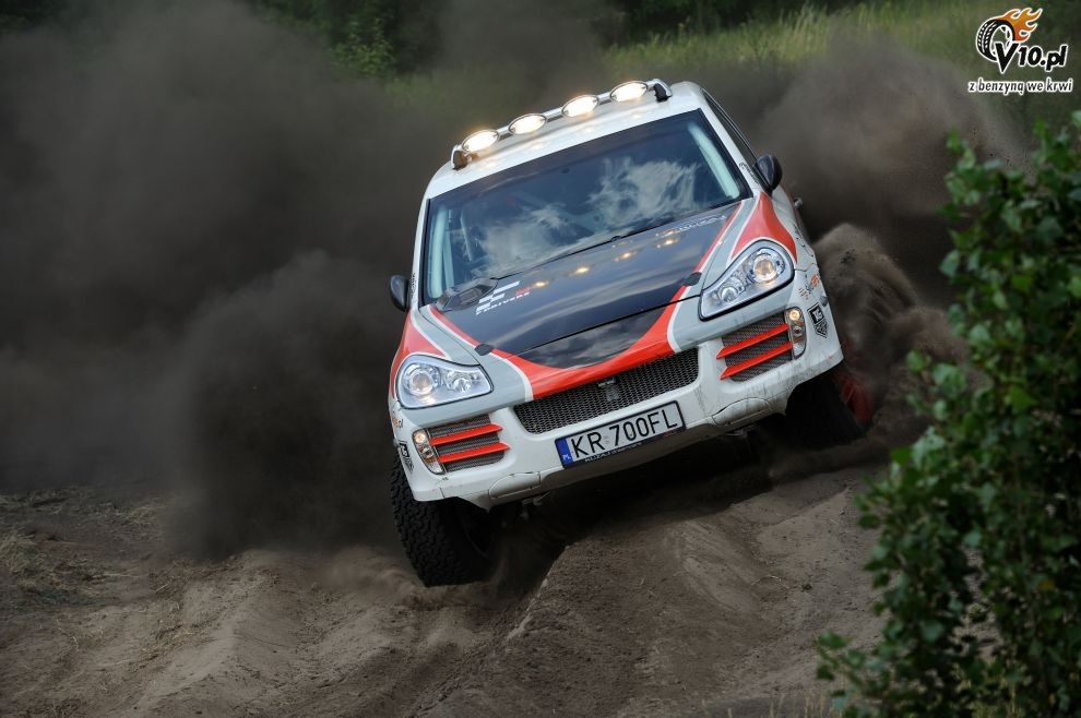 Porsche Cayenne STT Racing
