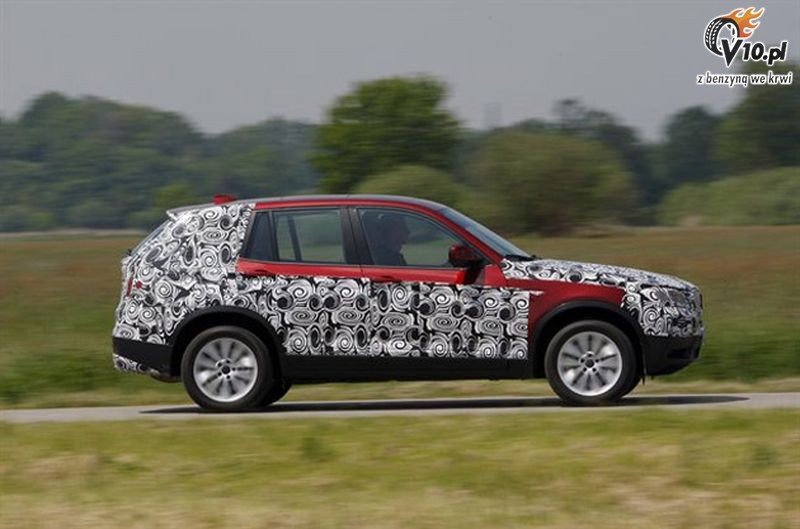 Nowe BMW X3 2011 - model zakamuflowany