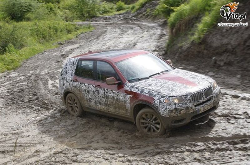 Nowe BMW X3 2011 - model zakamuflowany