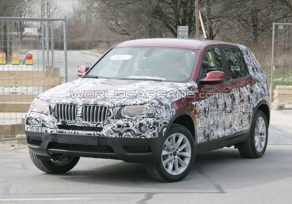 Nowe BMW X3 2011 - zdjcie szpiegowskie