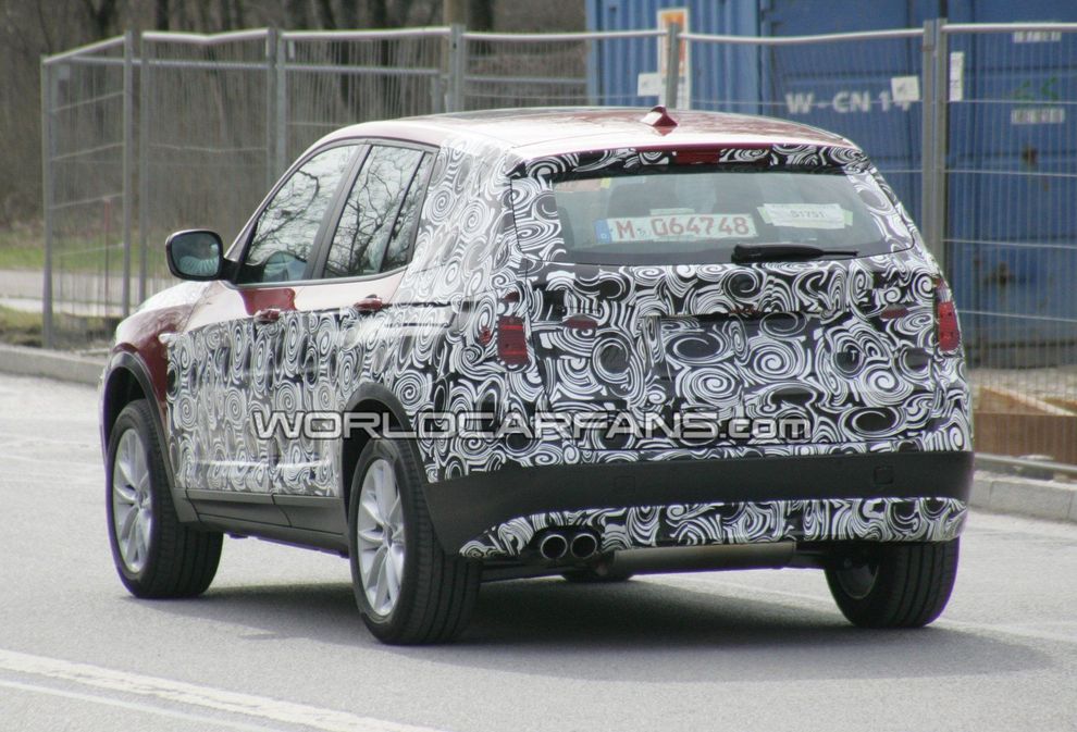 Nowe BMW X3 2011 - zdjcie szpiegowskie