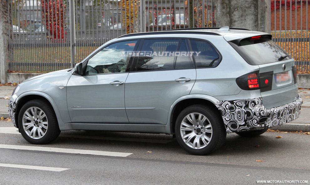 BMW X5 po face liftingu - zdjcie szpiegowskie