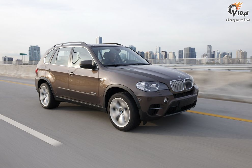 Nowe BMW X5 xDrive50i po face liftingu