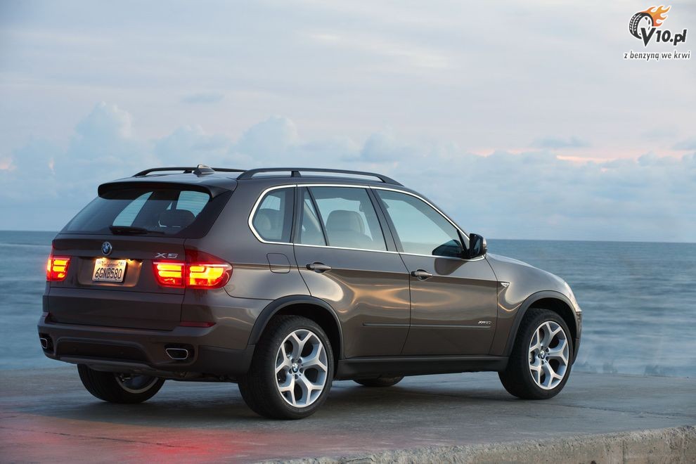 Nowe BMW X5 xDrive50i po face liftingu