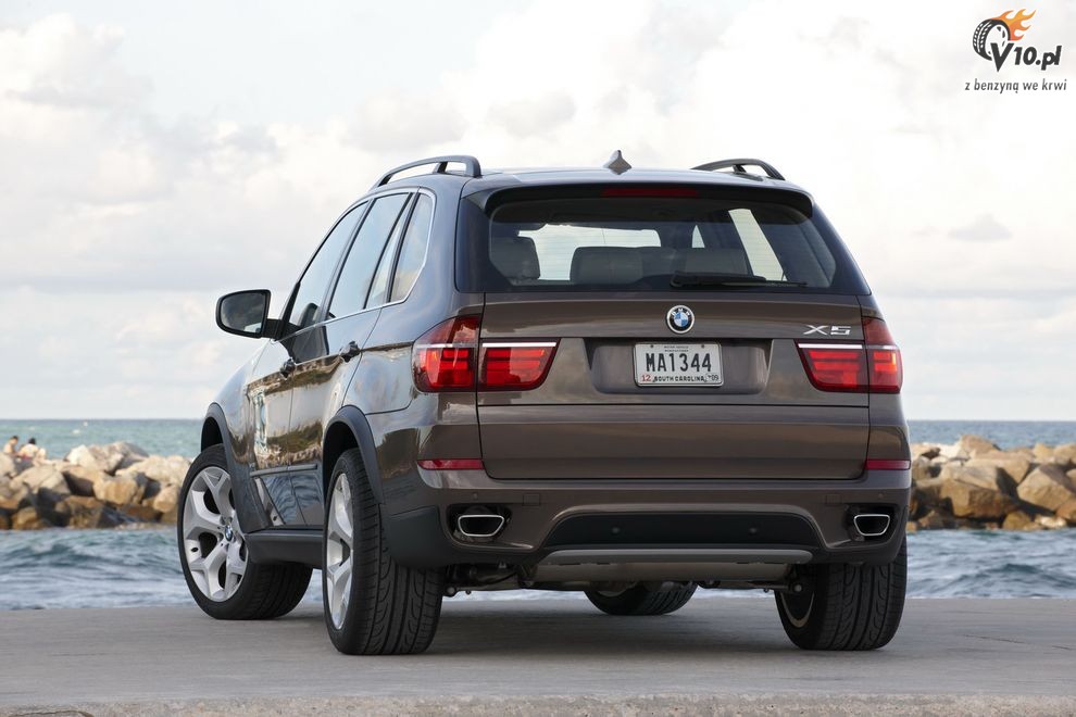 Nowe BMW X5 xDrive50i po face liftingu