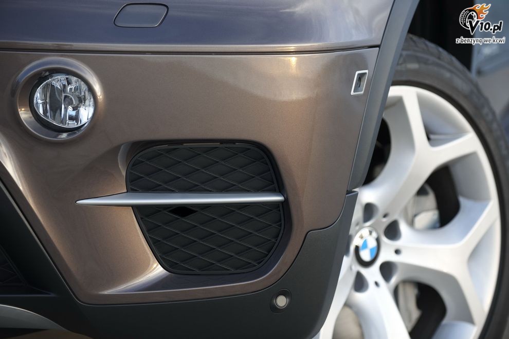 Nowe BMW X5 xDrive50i po face liftingu