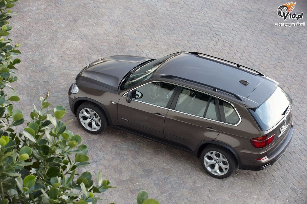 Nowe BMW X5 xDrive50i po face liftingu