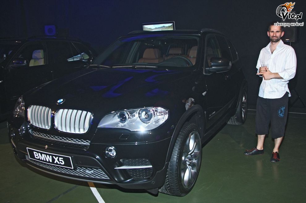 Nowe BMW X5 2010 po face liftingu - prezentacja