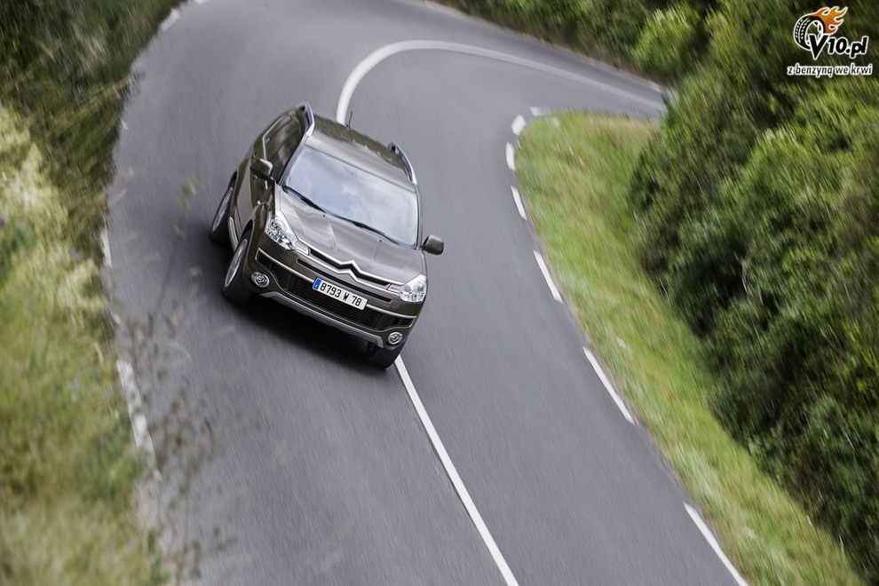 Nowy Citroen C-Crosser 2010