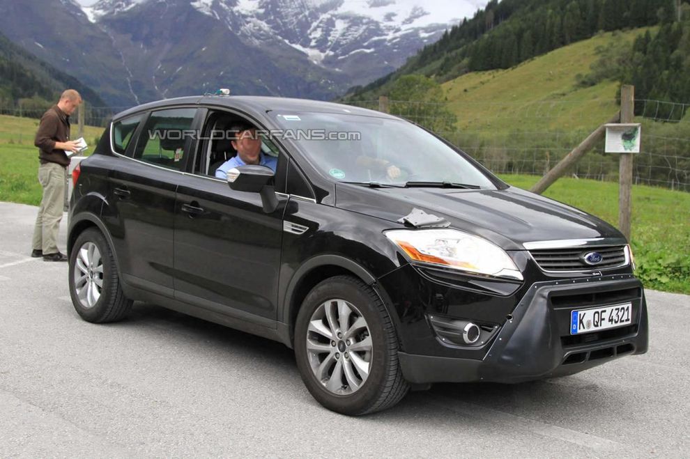 Nowy Ford Kuga 2011 2012 po face liftingu - zdjcie szpiegowskie