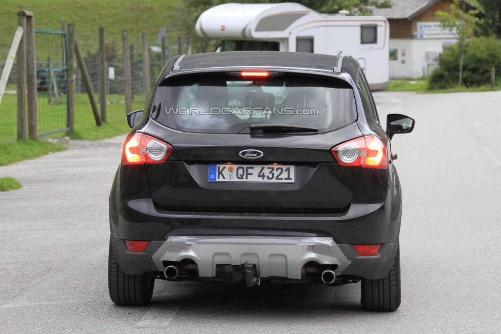 Nowy Ford Kuga 2011 2012 po face liftingu - zdjcie szpiegowskie