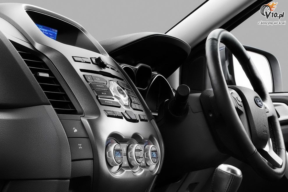 Nowy Ford Ranger 2011