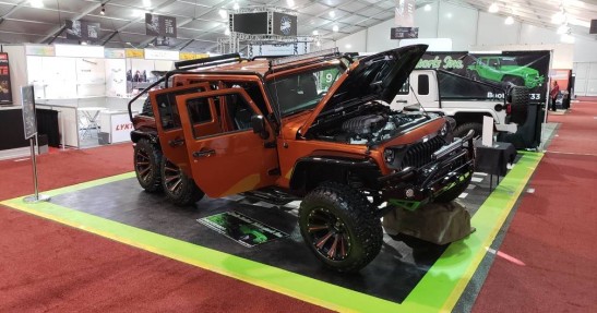 Jeep Wrangler 6x6