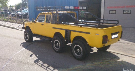 Łada Niva 6x6