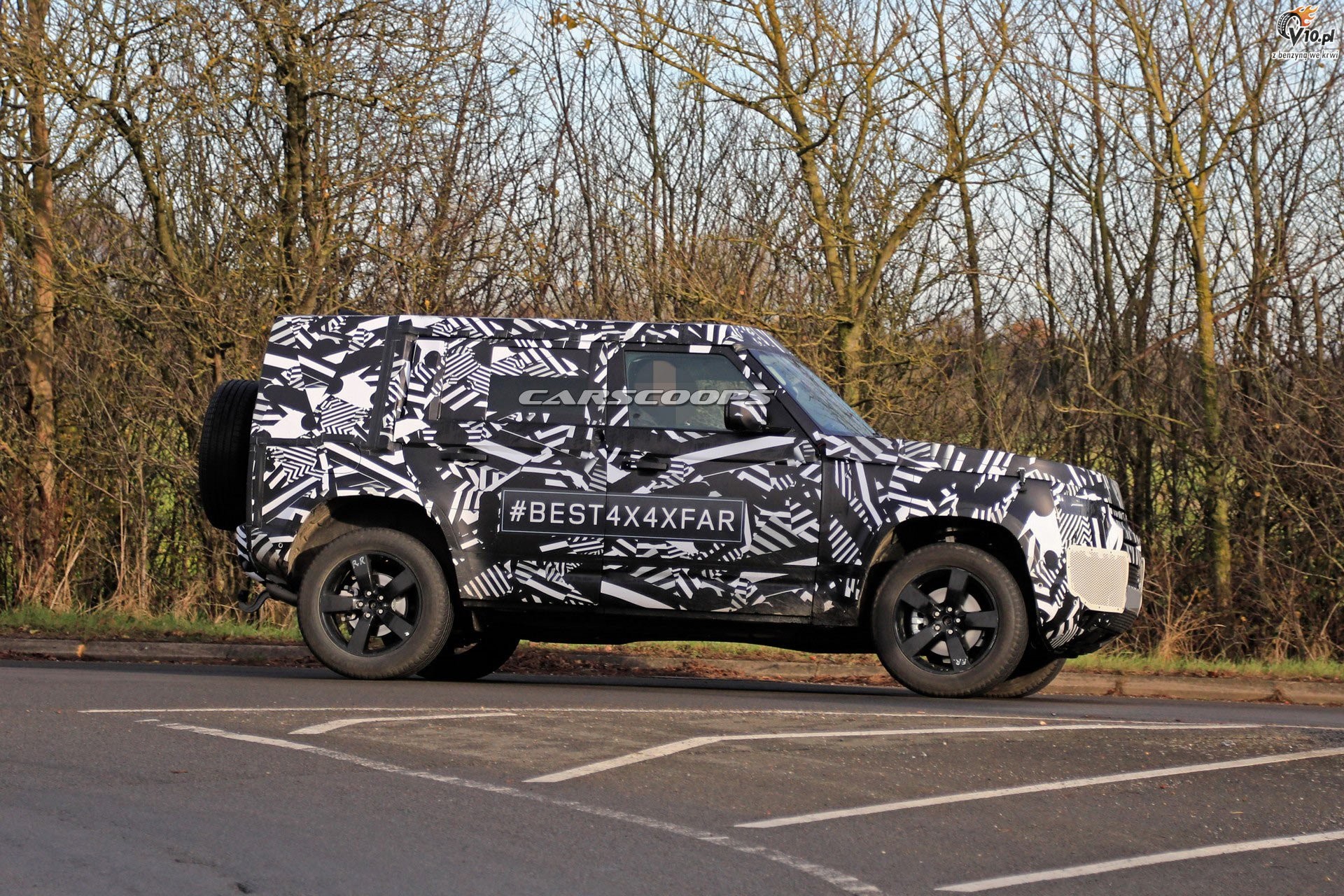 Land Rover Defender