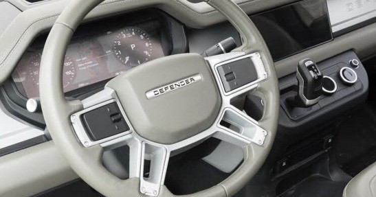 Nowy Land Rover Defender