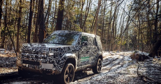 Nowy Land Rover Defender
