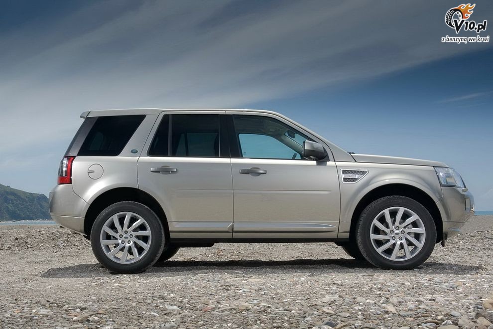 Nowy Land Rover Freelander 2 2011 po face liftingu