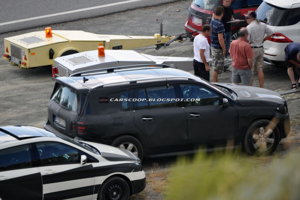 Mercedes klasy GL - zdjcia szpiegowskie