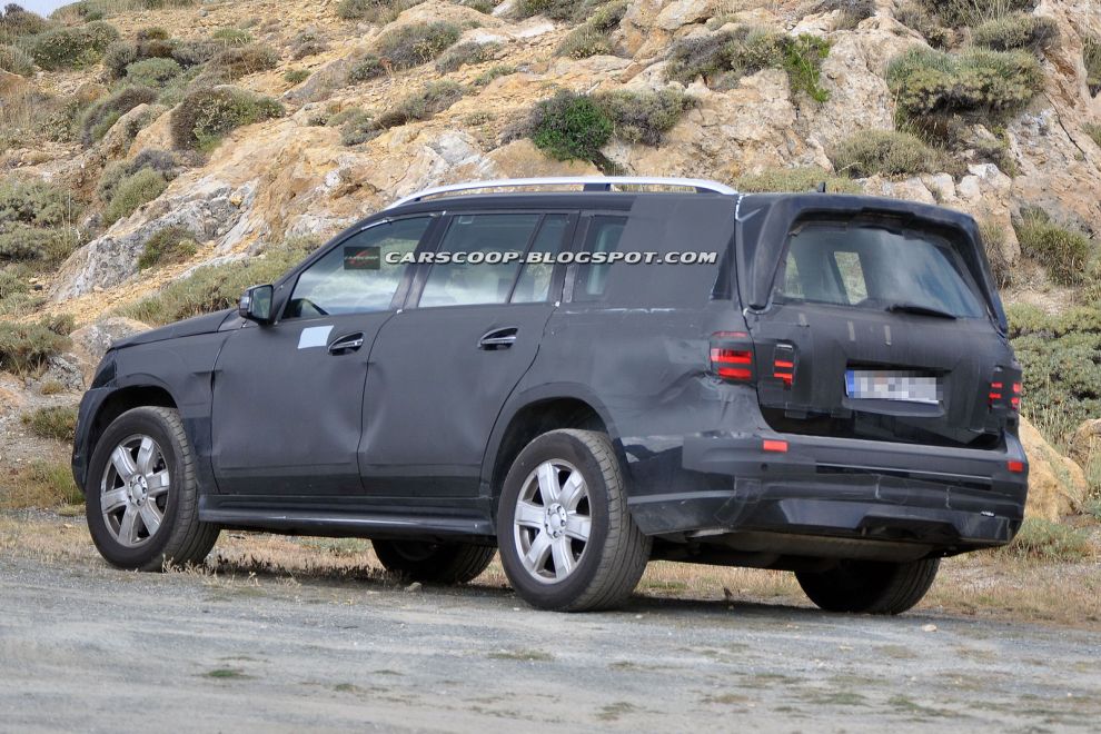 Mercedes klasy GL - zdjcia szpiegowskie
