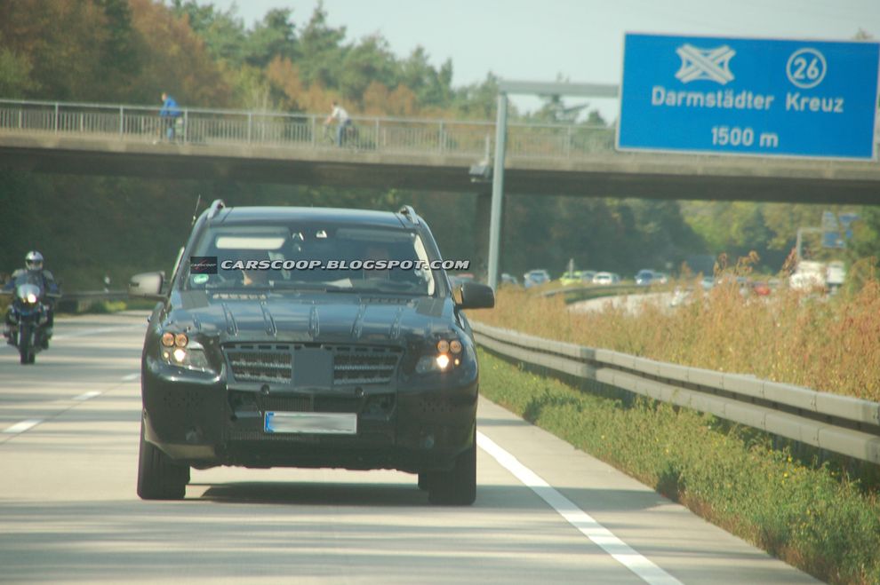 Nowy Mercedes ML 2012 - zdjcie szpiegowskie