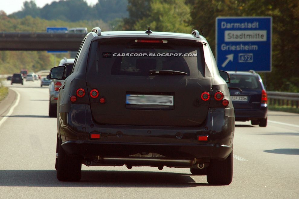Nowy Mercedes ML 2012 - zdjcie szpiegowskie