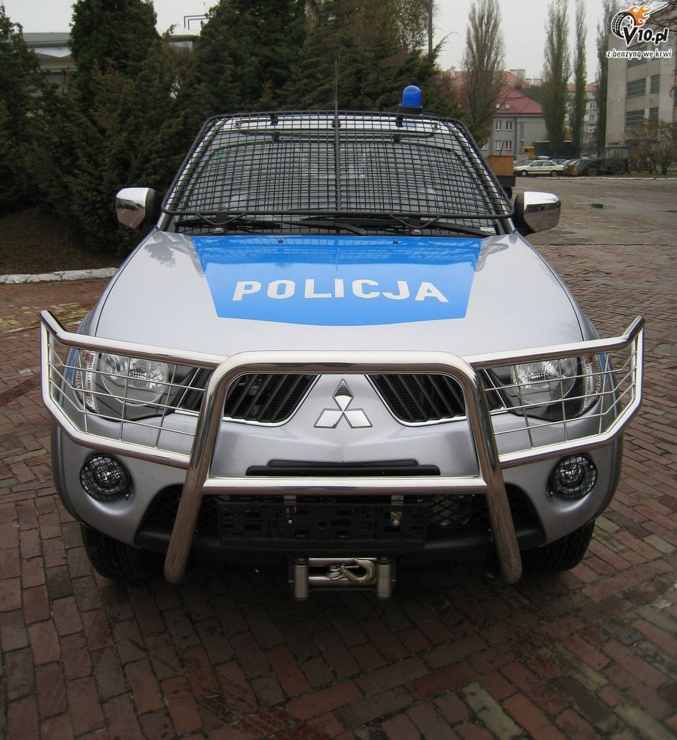 Mitsubishi L200 dla polskiej Policji