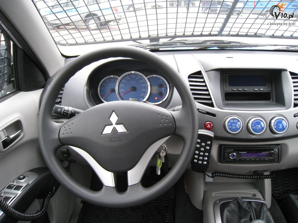 Mitsubishi L200 dla polskiej Policji