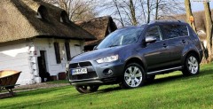 Nowy Mitsubishi Outlander po face liftingu 2010