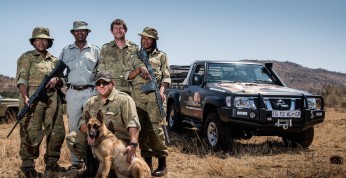 Nissan Patrol będzie chronił nosorożce w RPA