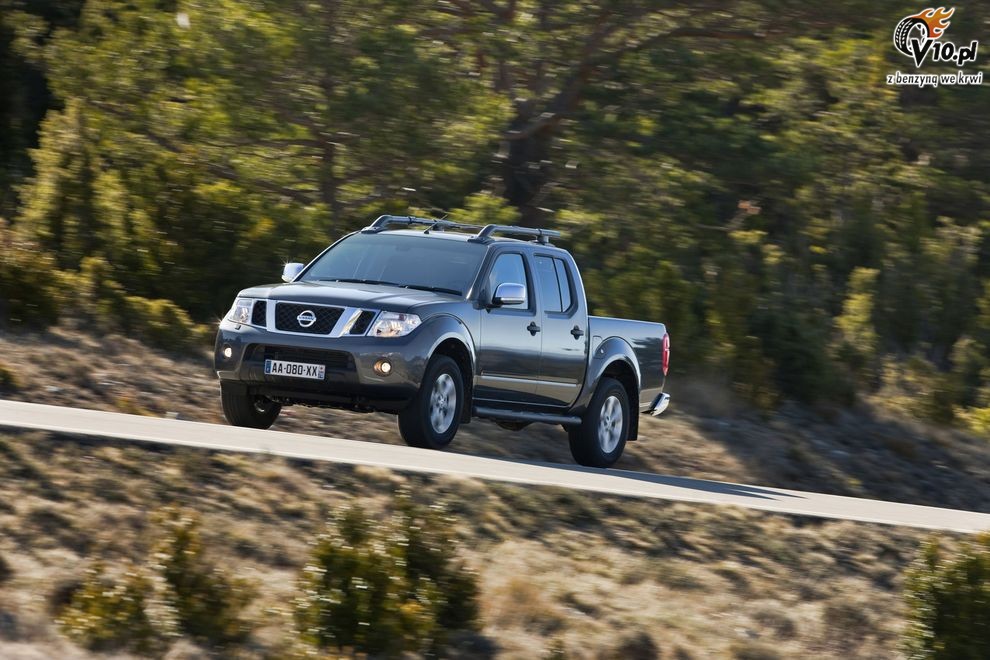 Nowy Nissan Navara 2010 po face liftingu