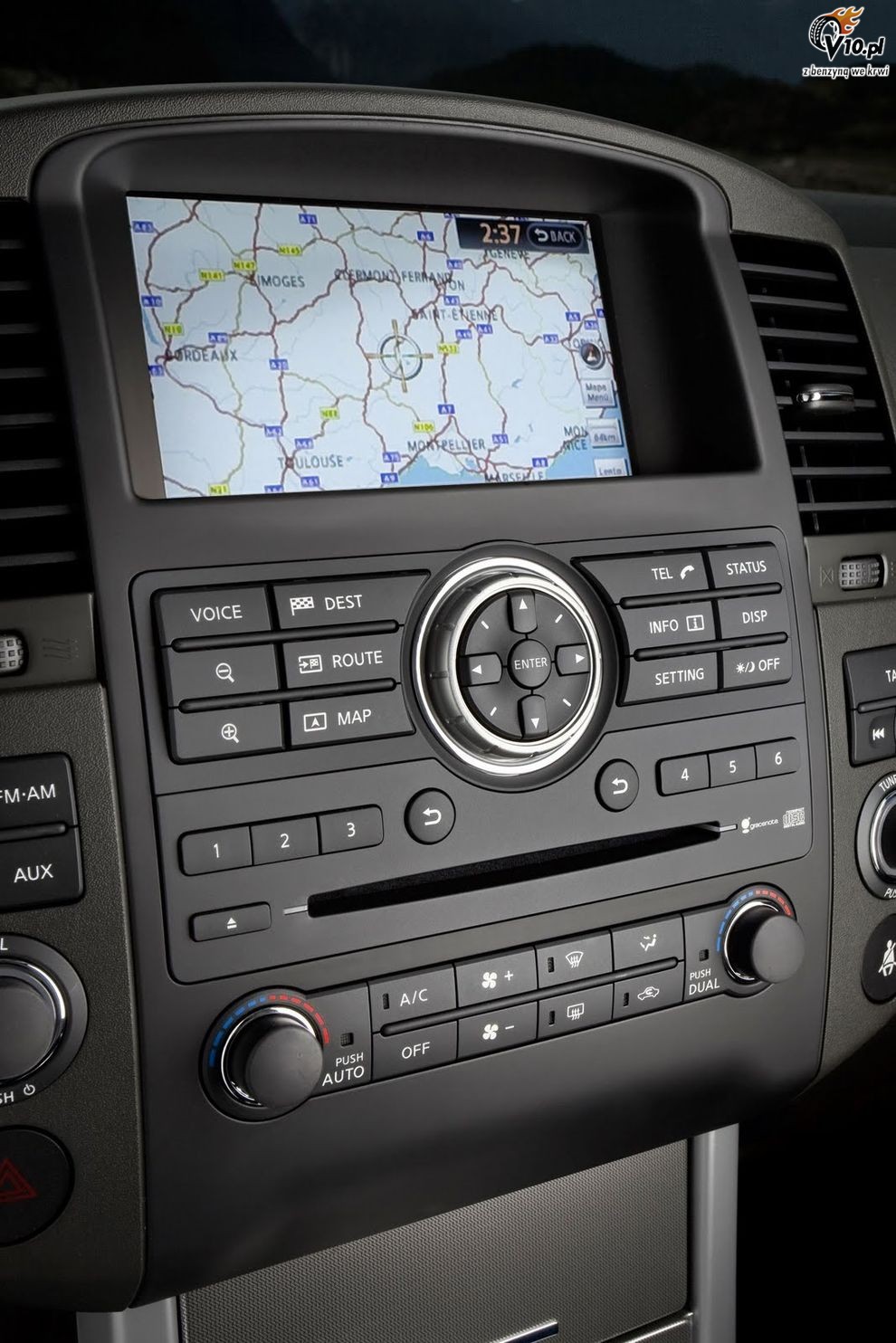 Nowy Nissan Pathfinder Navara 2010 po face liftingu