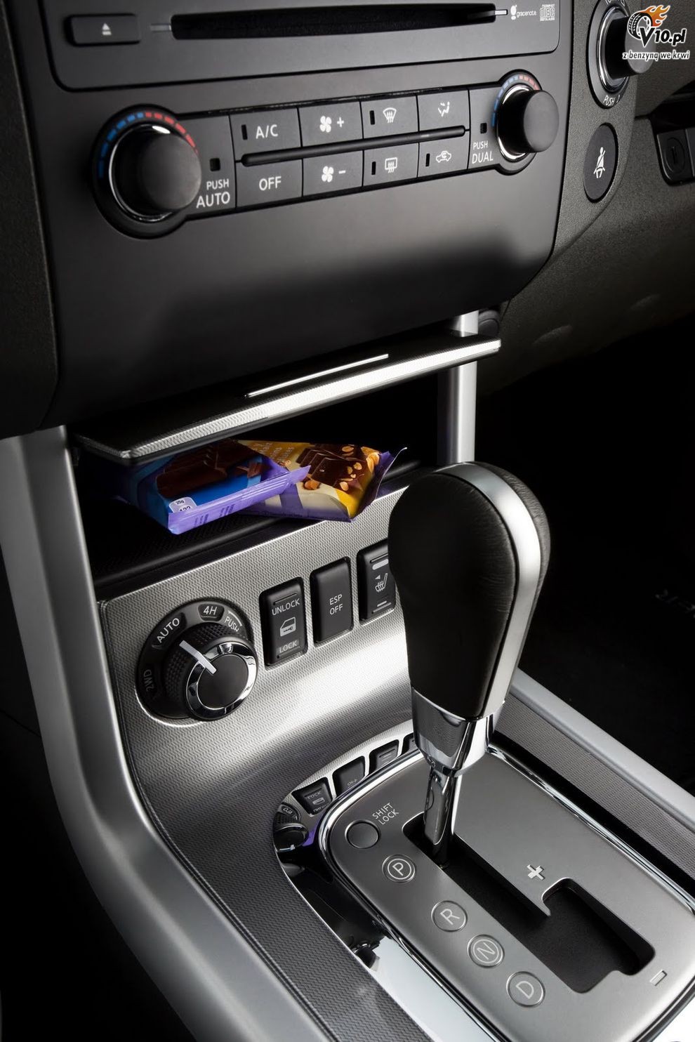 Nowy Nissan Pathfinder Navara 2010 po face liftingu