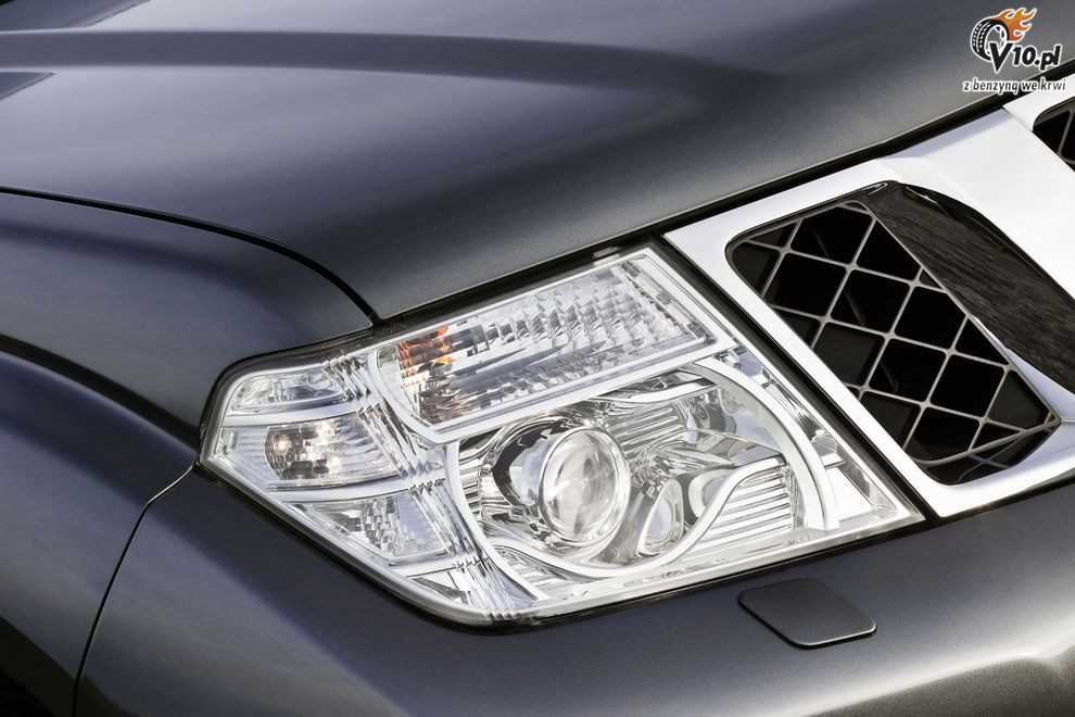 Nowy Nissan Pathfinder 2010 po face liftingu
