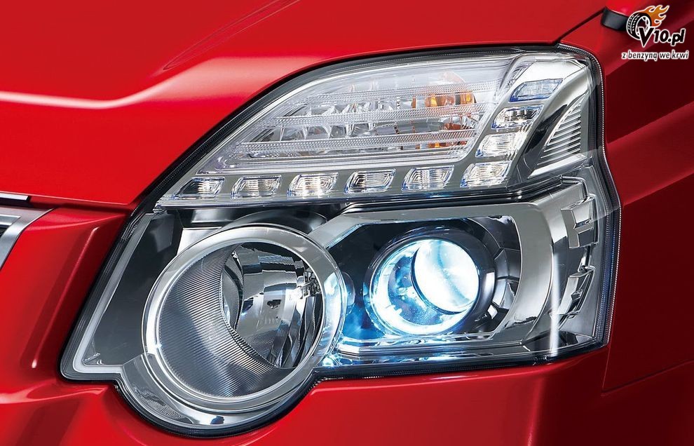 Nowy Nissan X-Trail 2010 po face liftingu