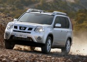 Nowy Nissan X-Trail 2010 po face liftingu - wersja europejska