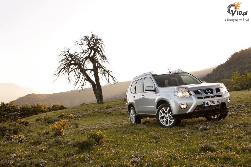 Nowy Nissan X-Trail 2010 po face liftingu - wersja europejska
