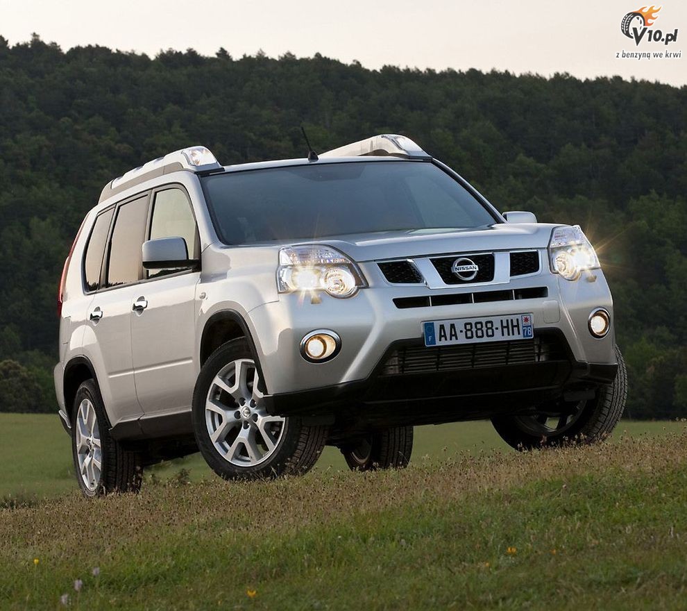 Nowy Nissan X-Trail 2010 po face liftingu - wersja europejska