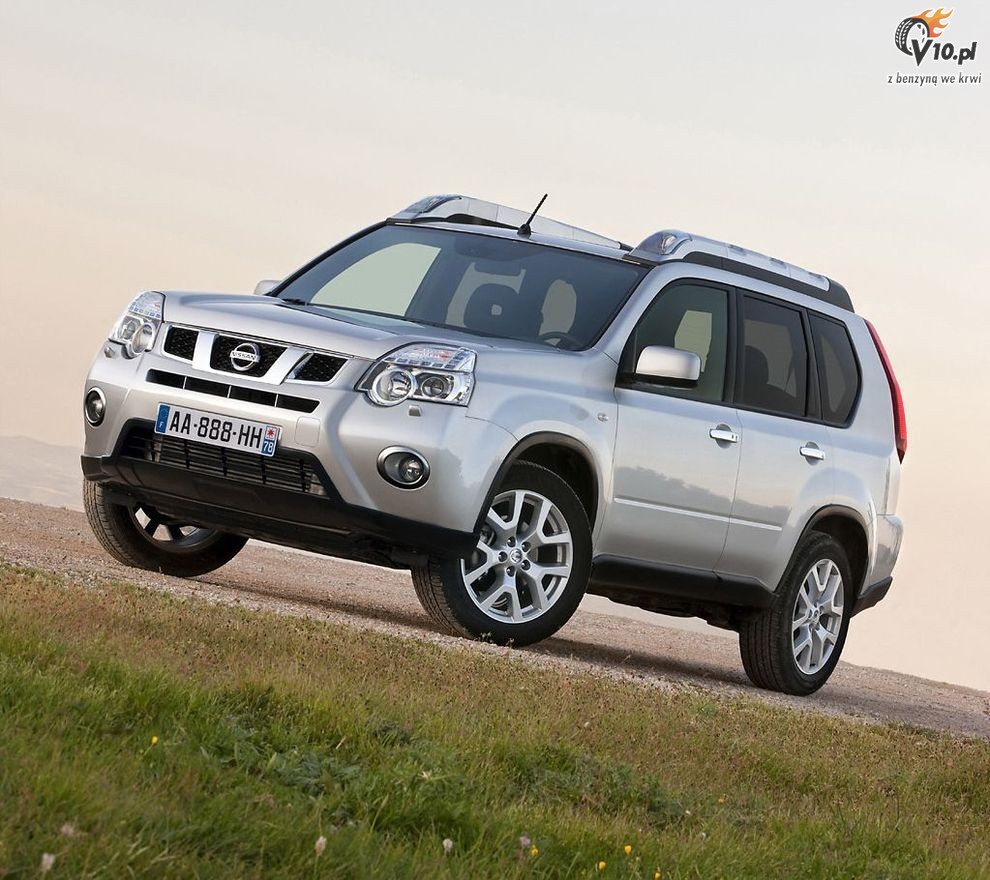 Nowy Nissan X-Trail 2010 po face liftingu - wersja europejska