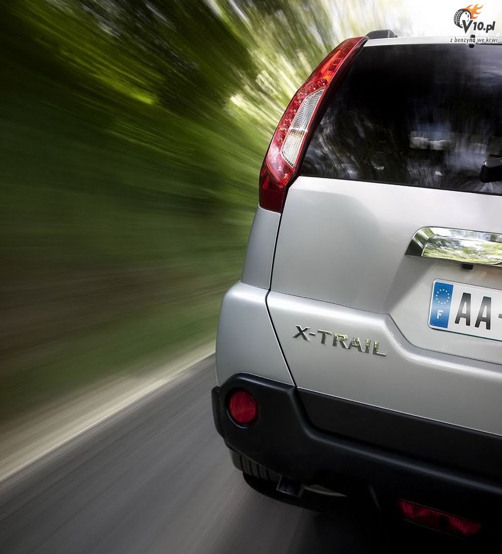 Nowy Nissan X-Trail 2010 po face liftingu - wersja europejska