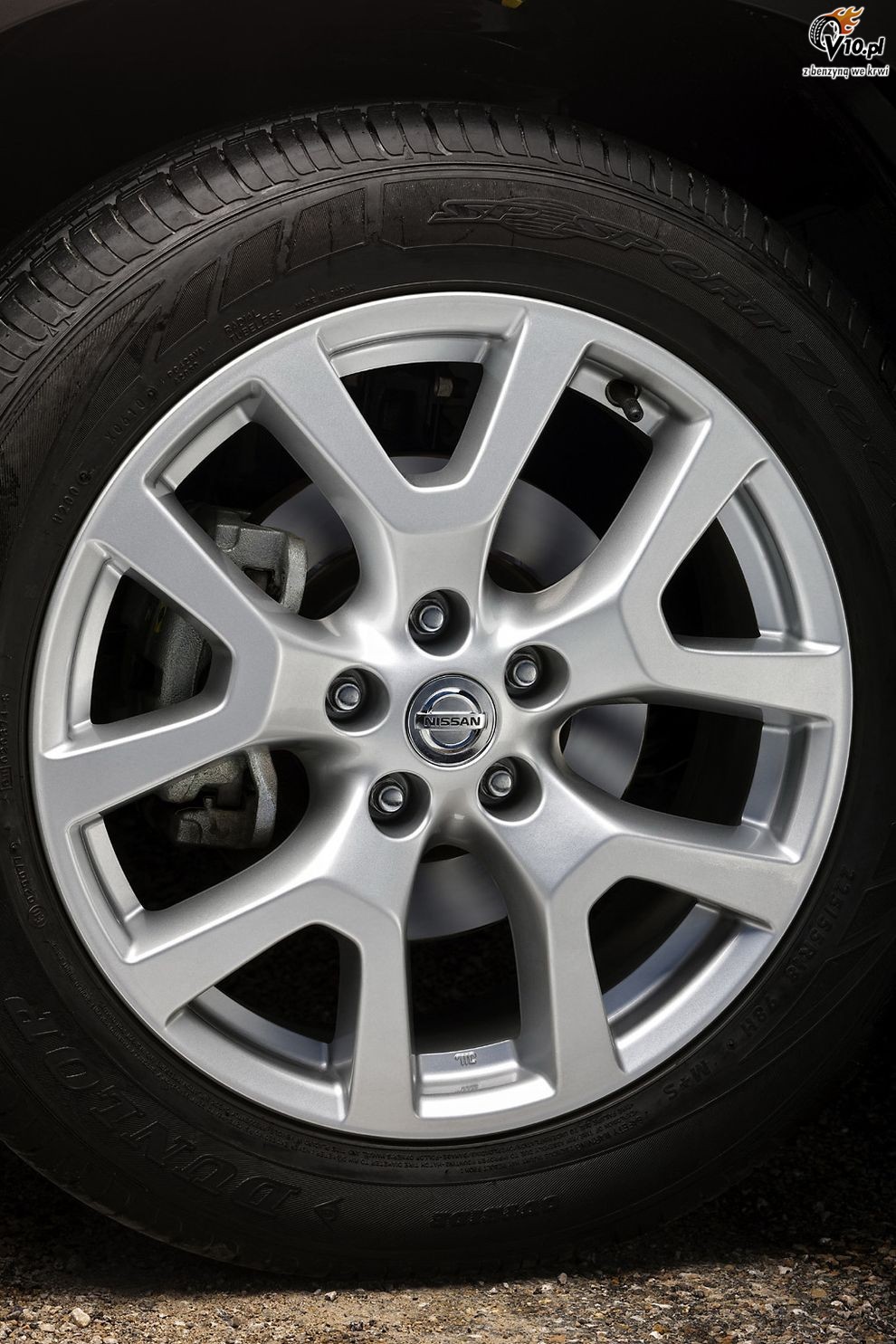 Nowy Nissan X-Trail 2010 po face liftingu - wersja europejska