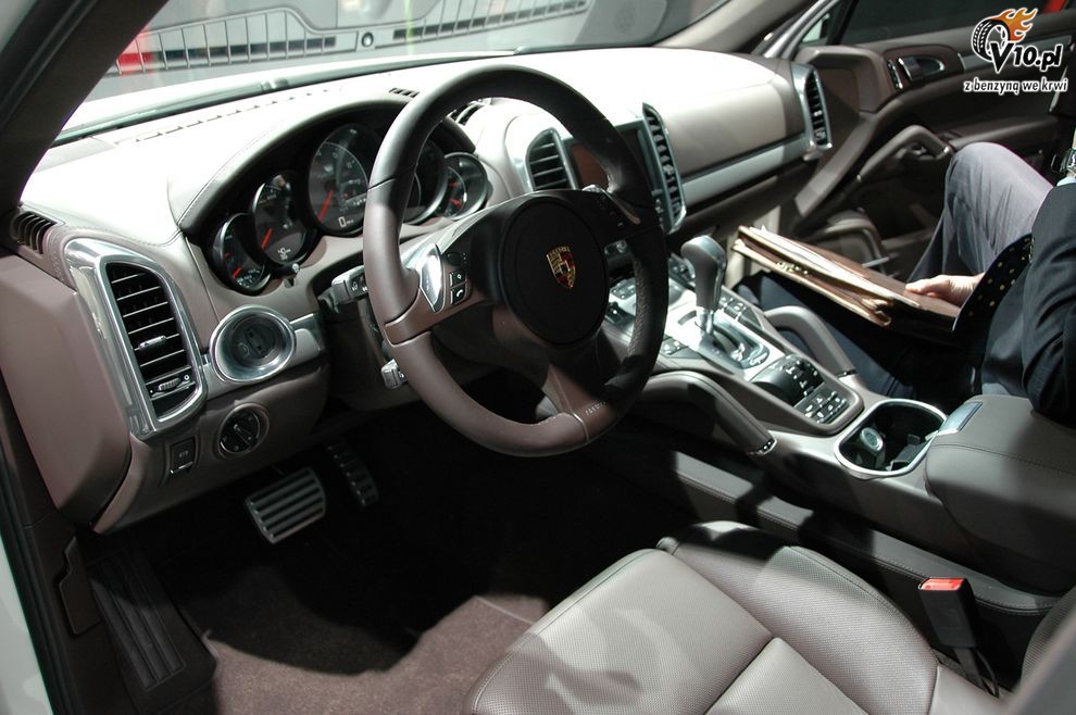Nowe Porsche Cayenne - Geneva Motor Show 2010