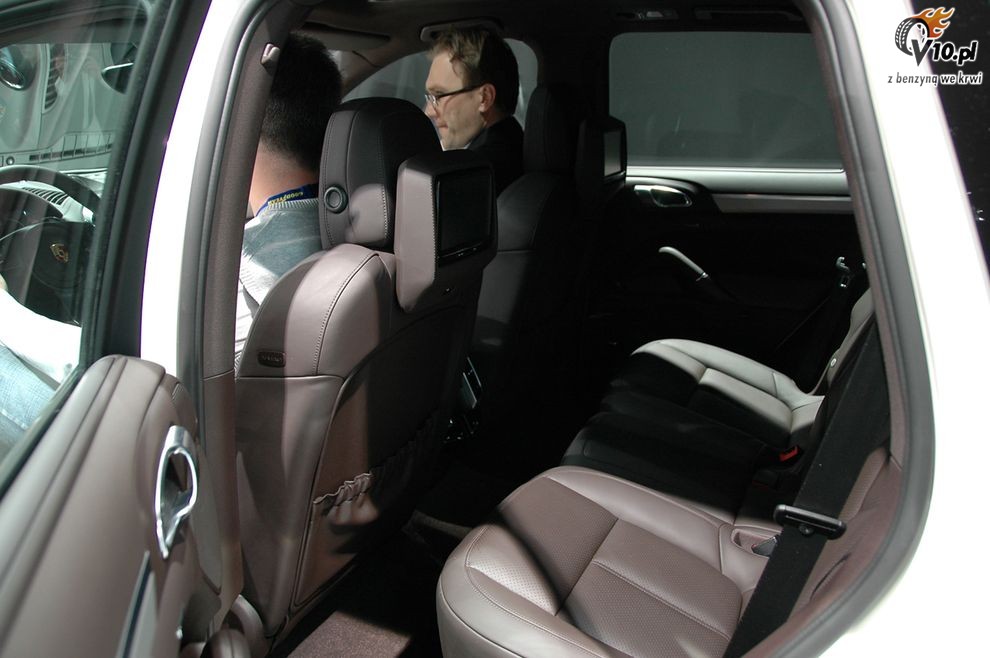Nowe Porsche Cayenne - Geneva Motor Show 2010